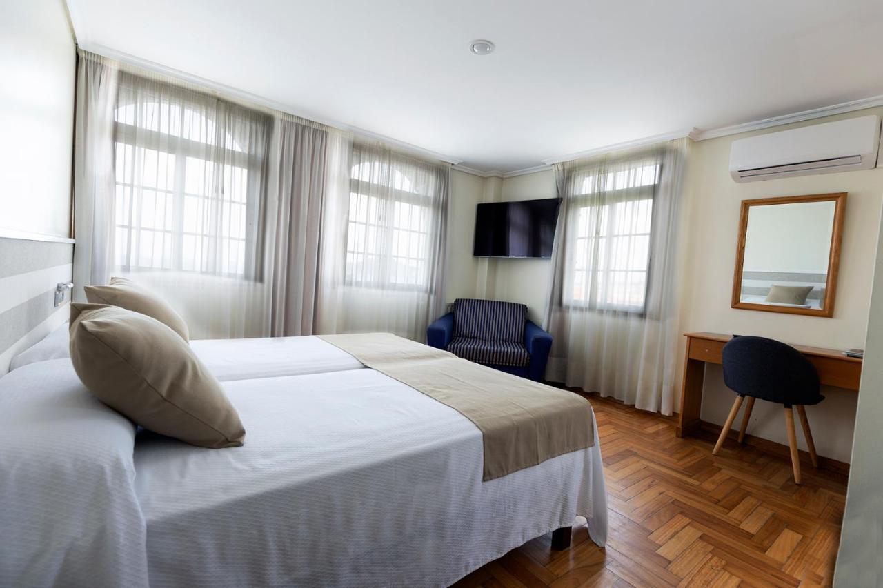 Hotel Miramar Playa America Nigrán מראה חיצוני תמונה