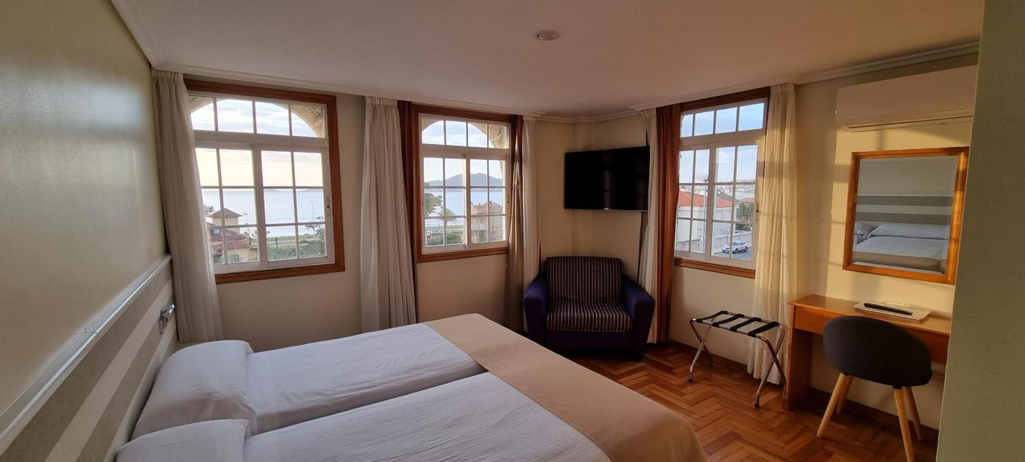 Hotel Miramar Playa America Nigrán מראה חיצוני תמונה